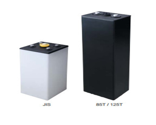 ac-quy-xe-nang-rocket