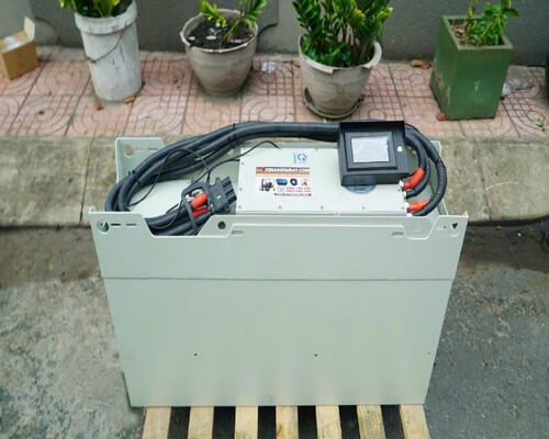 uu-diem-binh-ac-quy-xe-nang-lithium-so-voi-binh-ac-quy-xe-nang-chi-axit