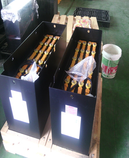 Ắc quy xe nâng ROCKET VCD170-48 (48V-170Ah/5Hr)